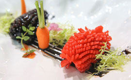 ��26���й���ʦ�ڡ������¶���չ̨��Ʒչʾ