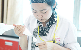 �����������¶������ѧУ�����������